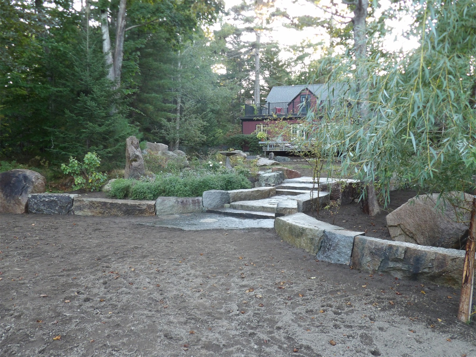 natural-earth-stone-hardscapes-11