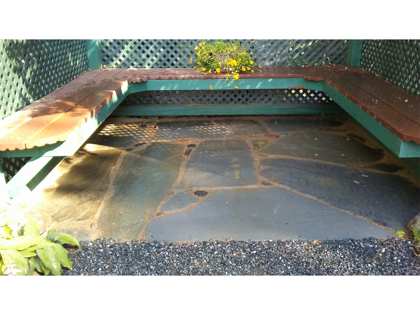 natural-earth-stone-patio-05