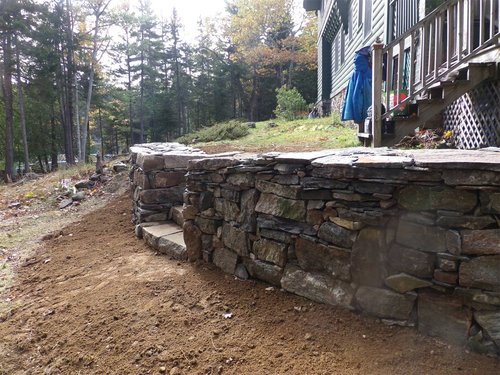 natural-earth-stone-wall-03